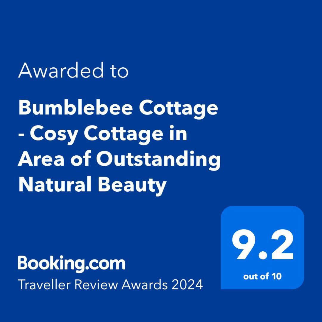 Bumblebee Cottage - Cosy Cottage In Area Of Outstanding Natural Beauty 헤멜헴스테드 외부 사진